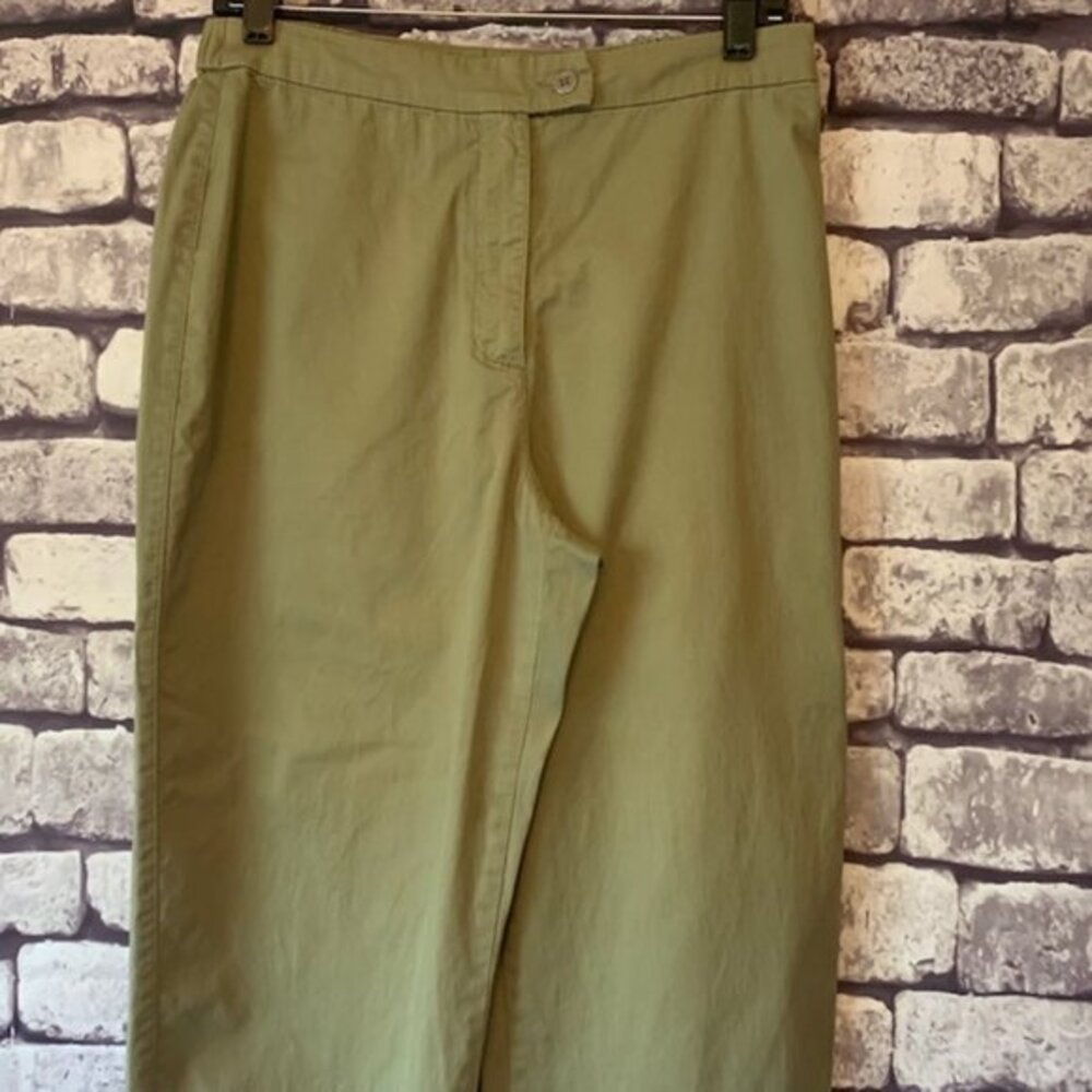 Chico's Design Green Crop Pants Size 8